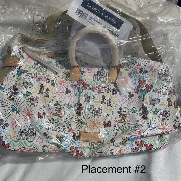 Dooney & Bourke Disney World Sketch Weekender Bag Leather Disneyland Parks NWT - Picture 8 of 10